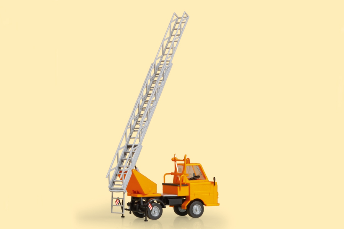 41656 Multicar M22 mit Drehleiter