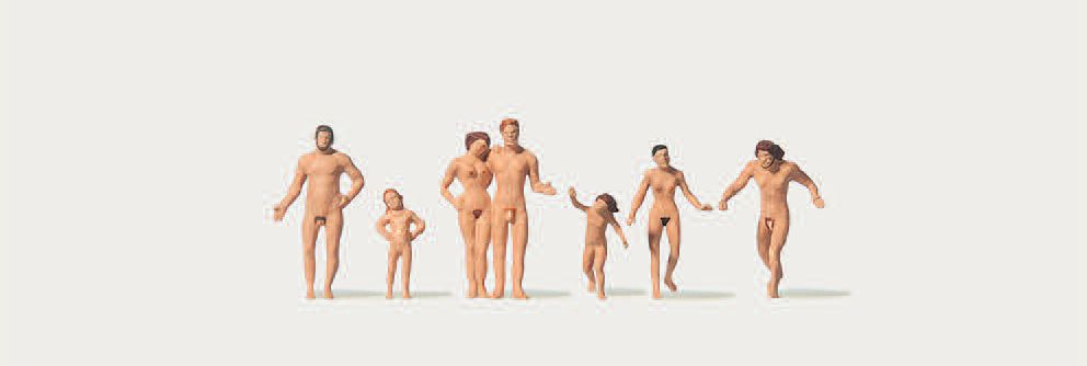 0282533 Familie am FKK-Strand