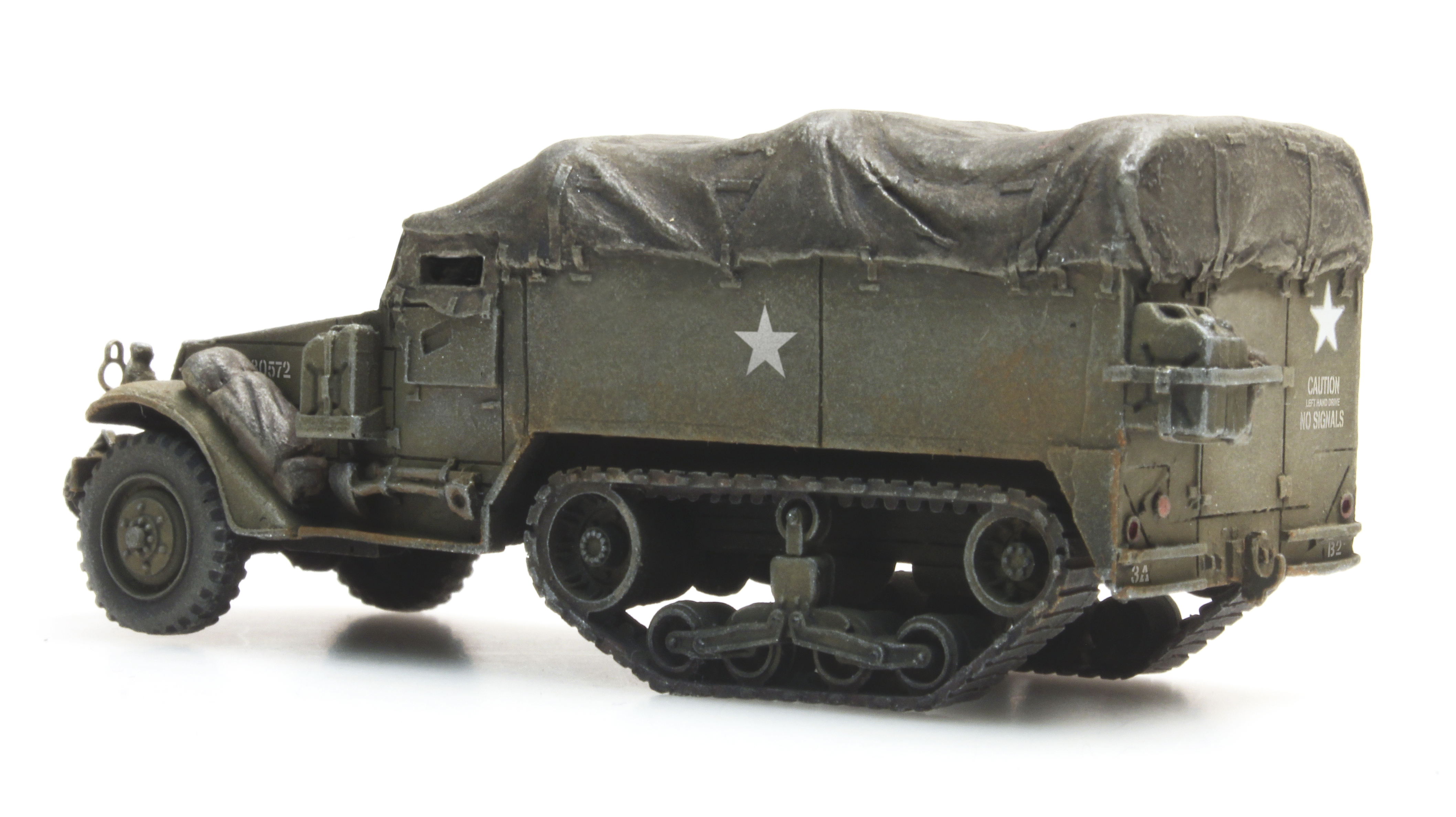 Artitec 6870439 M3A1 half-track personnel carrier train