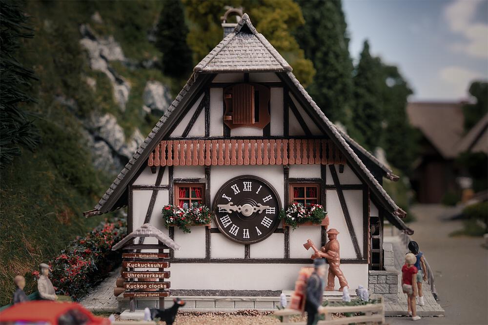 130011 Jubiläumsmodell Kuckucksuhr
