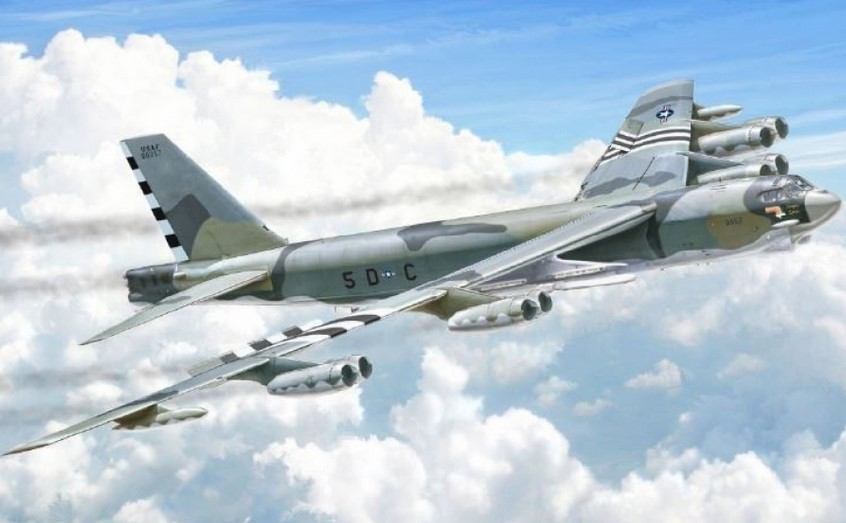 Italeri 1442 B-52G Stratofortress