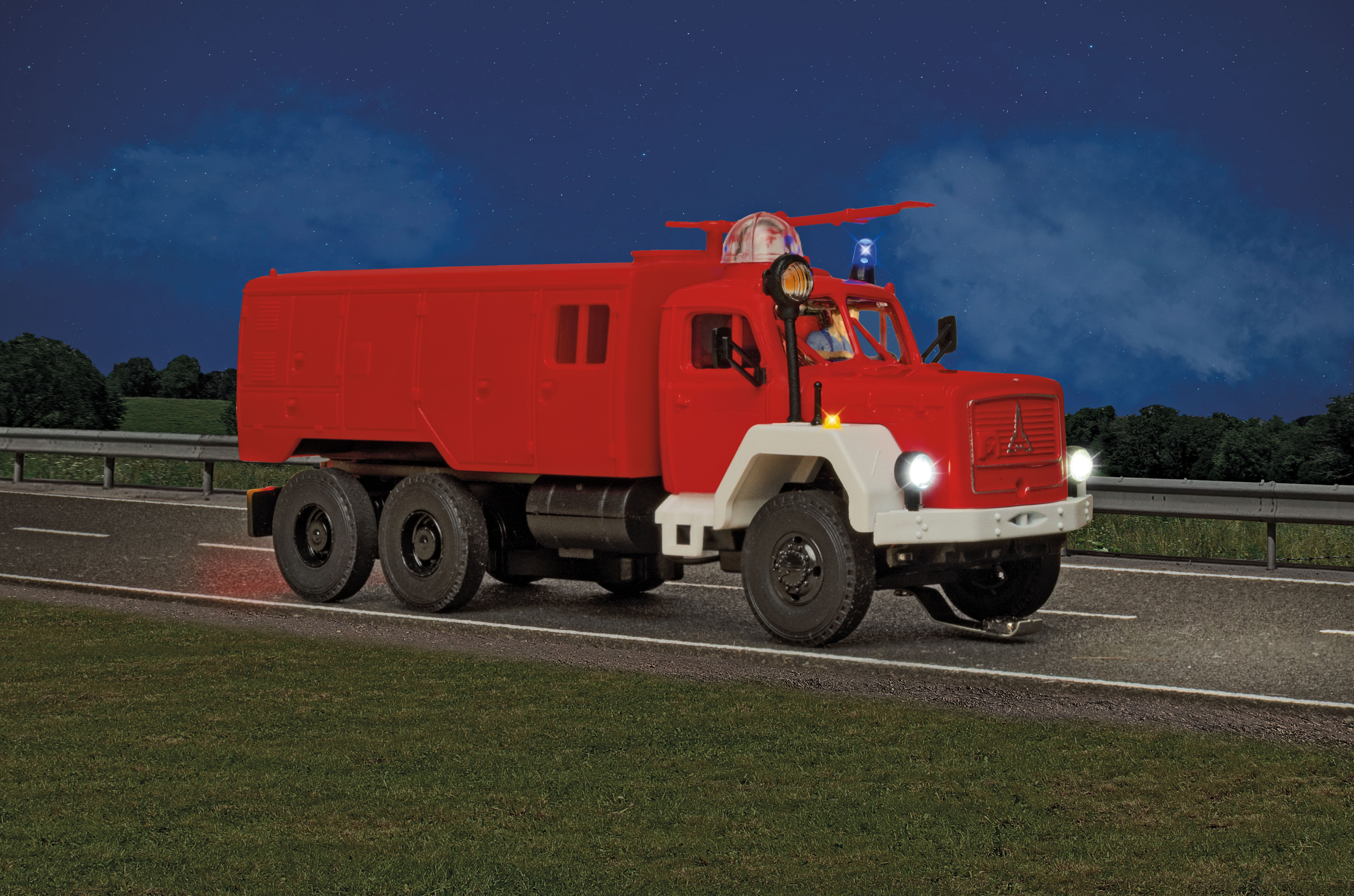 Viessmann 8055 CarMotion: Magirus Jubiter FlKfz. FW