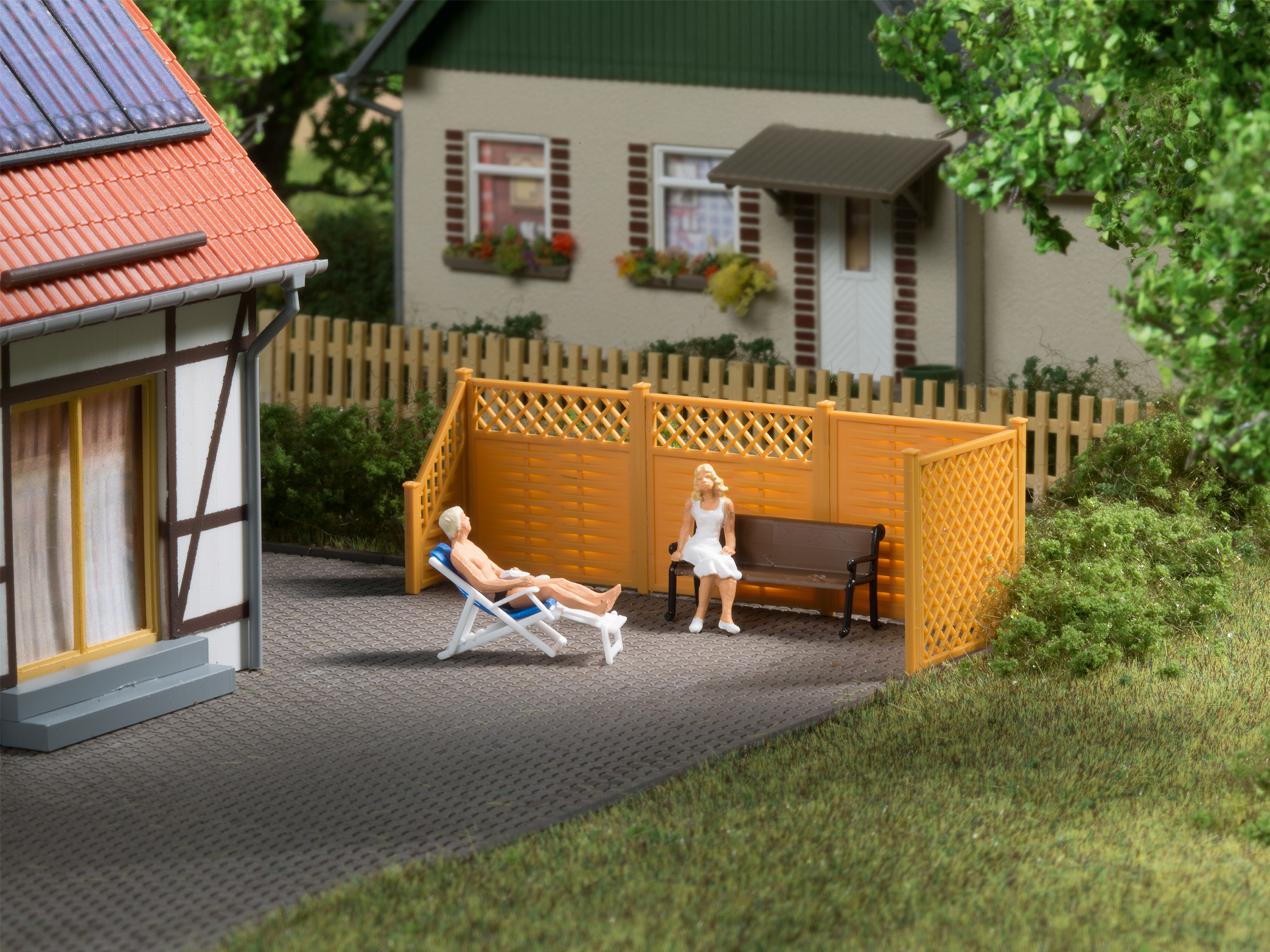 41648 Sichtschutzzaun mit Säulen