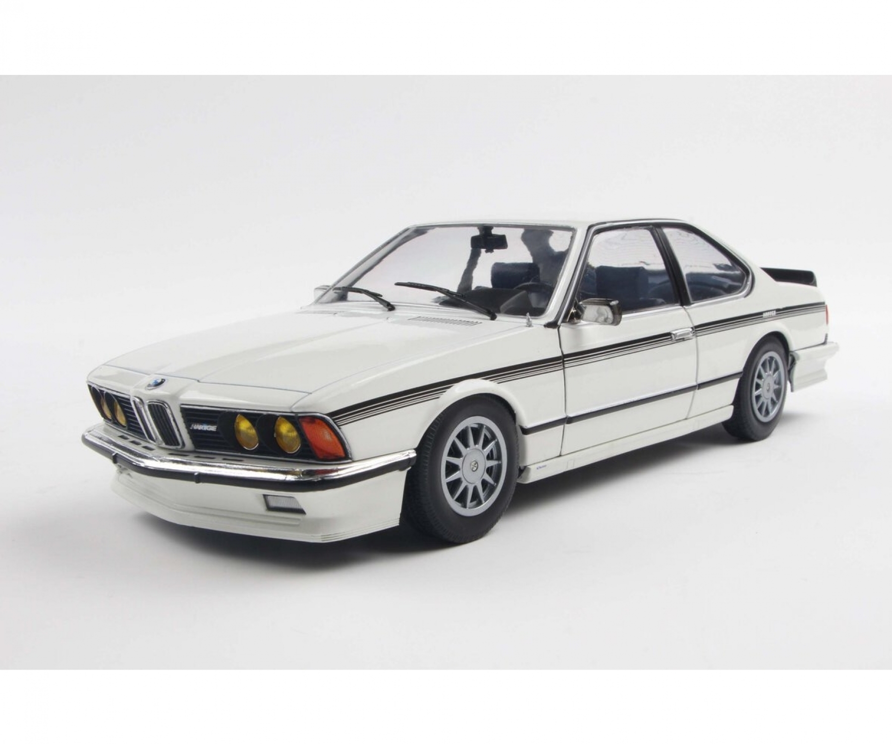 S1810304 BMW 635 (E24) CSi Hartge weiß