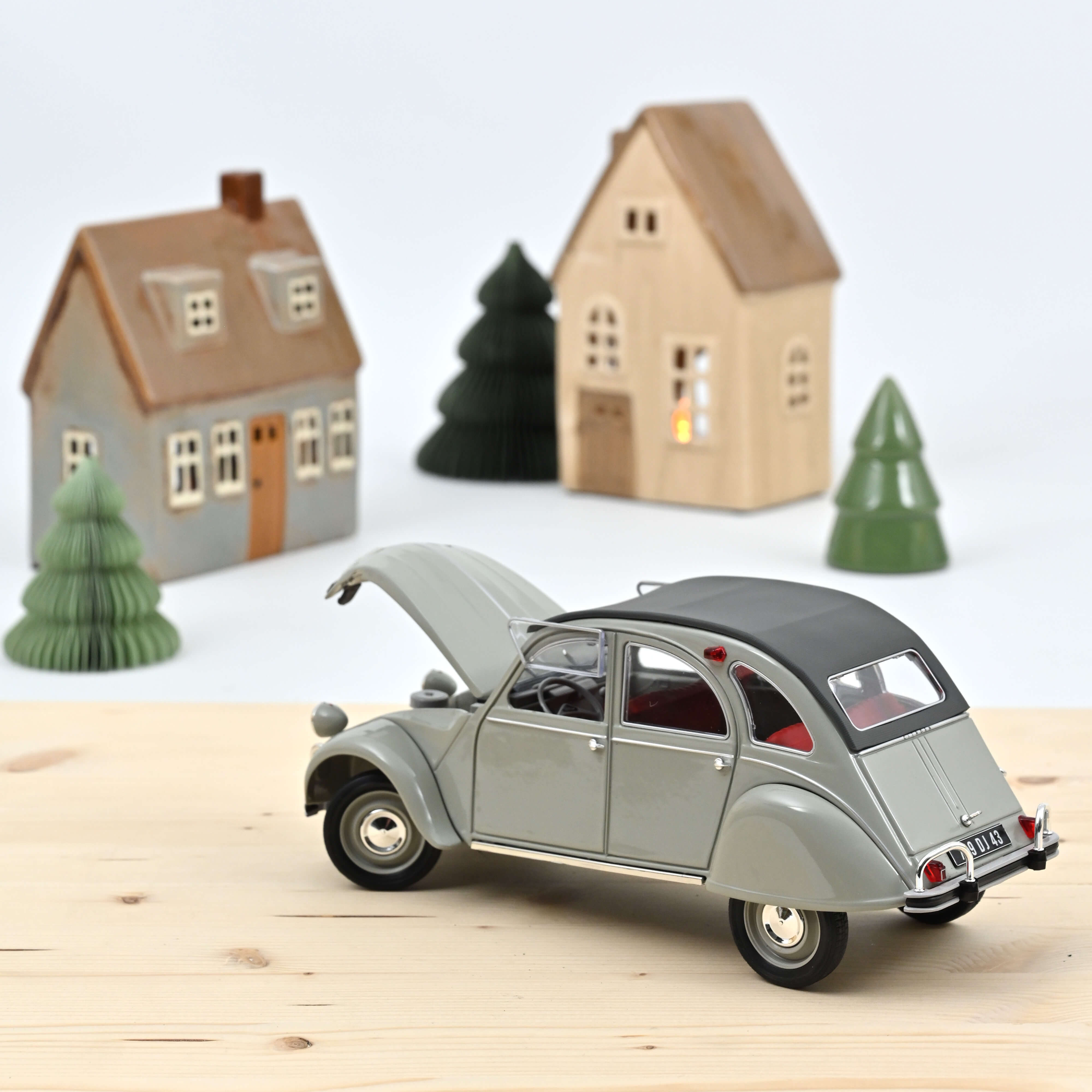 Norev 181430 Citroen 2CV AZAM rosegrau (1966)
