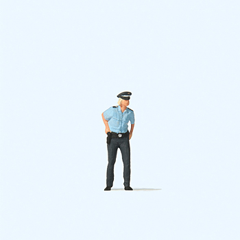28237 Polizistin