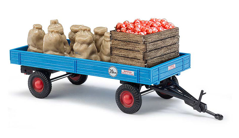 44995 Landwirt. Anhänger mit Apfelladung