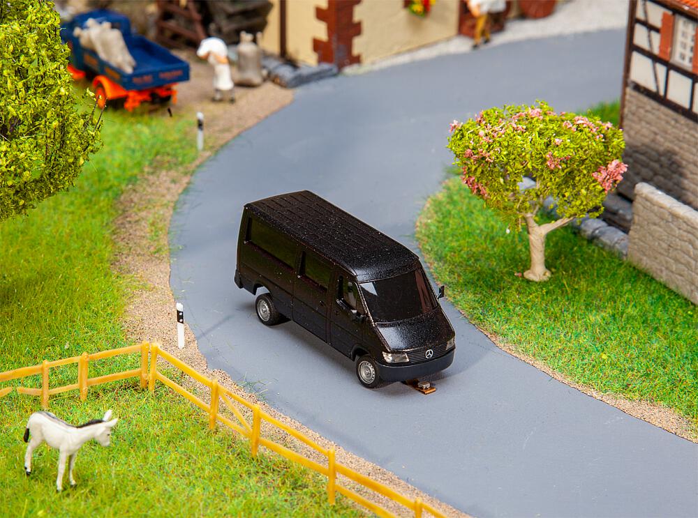 161432 MB Sprinter Großraumtaxi HERPA