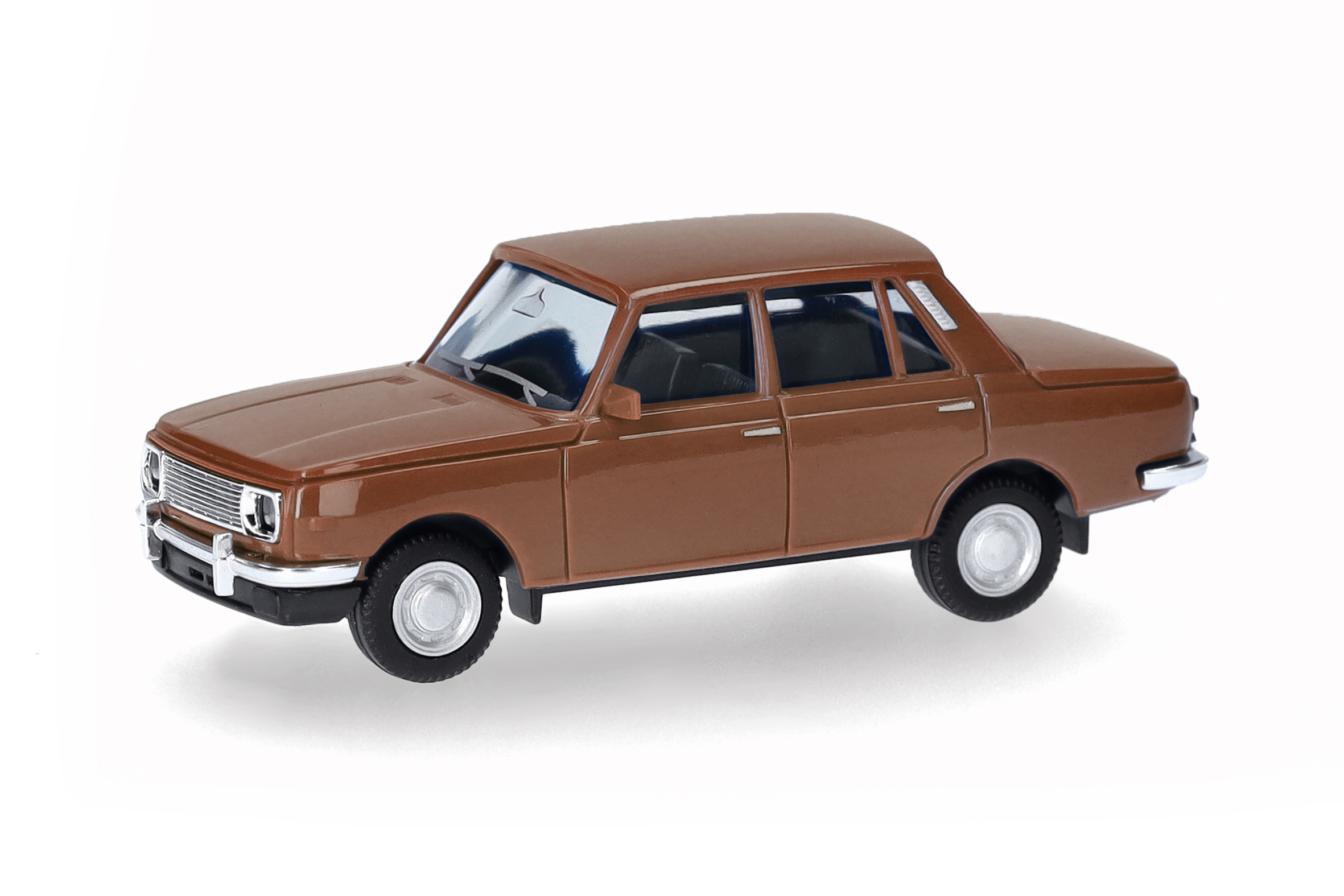 022903-009 Wartburg 353´66 Lim. braun