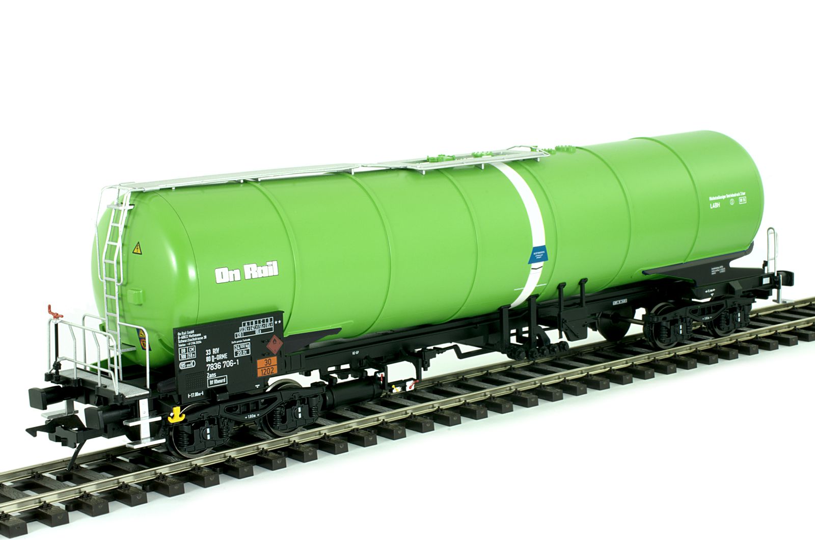 42323-04 On Rail Kesselwagen Zans