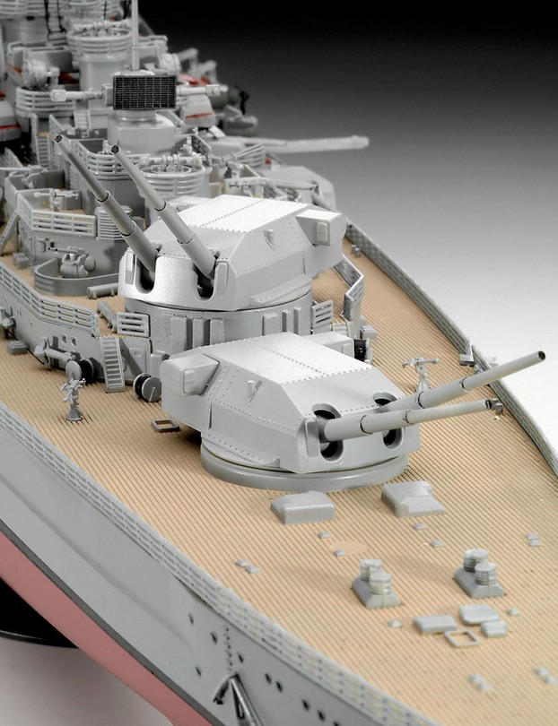 Revell 05040 Battleship Schlachtschiff Bismarck