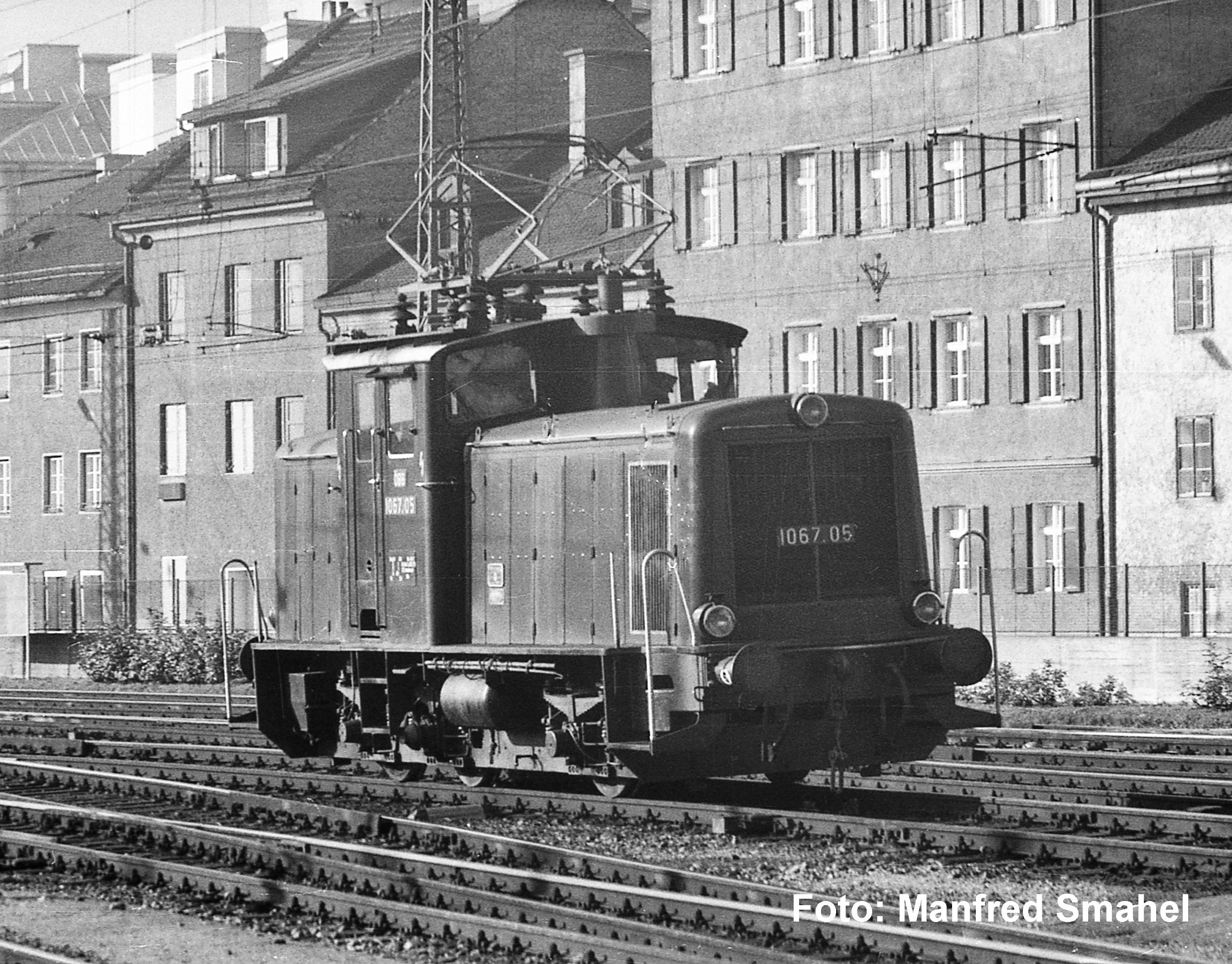 21047 ÖBB E-Lok Rh 1067 grün Ep. 3