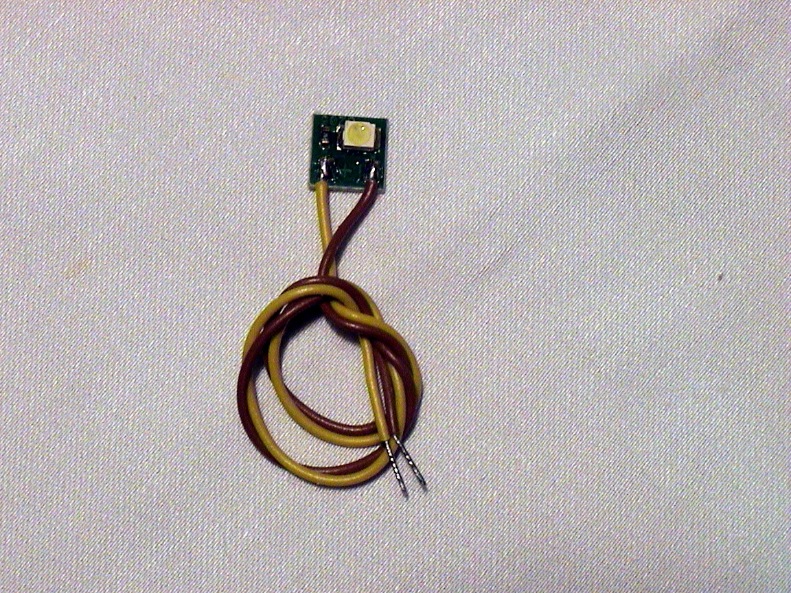 15001 LED - Hausbeleuchtung weiss