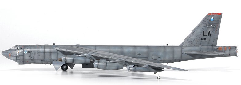 Academy 12622 USAF Boeing B-52H 20th BS Buccaneers