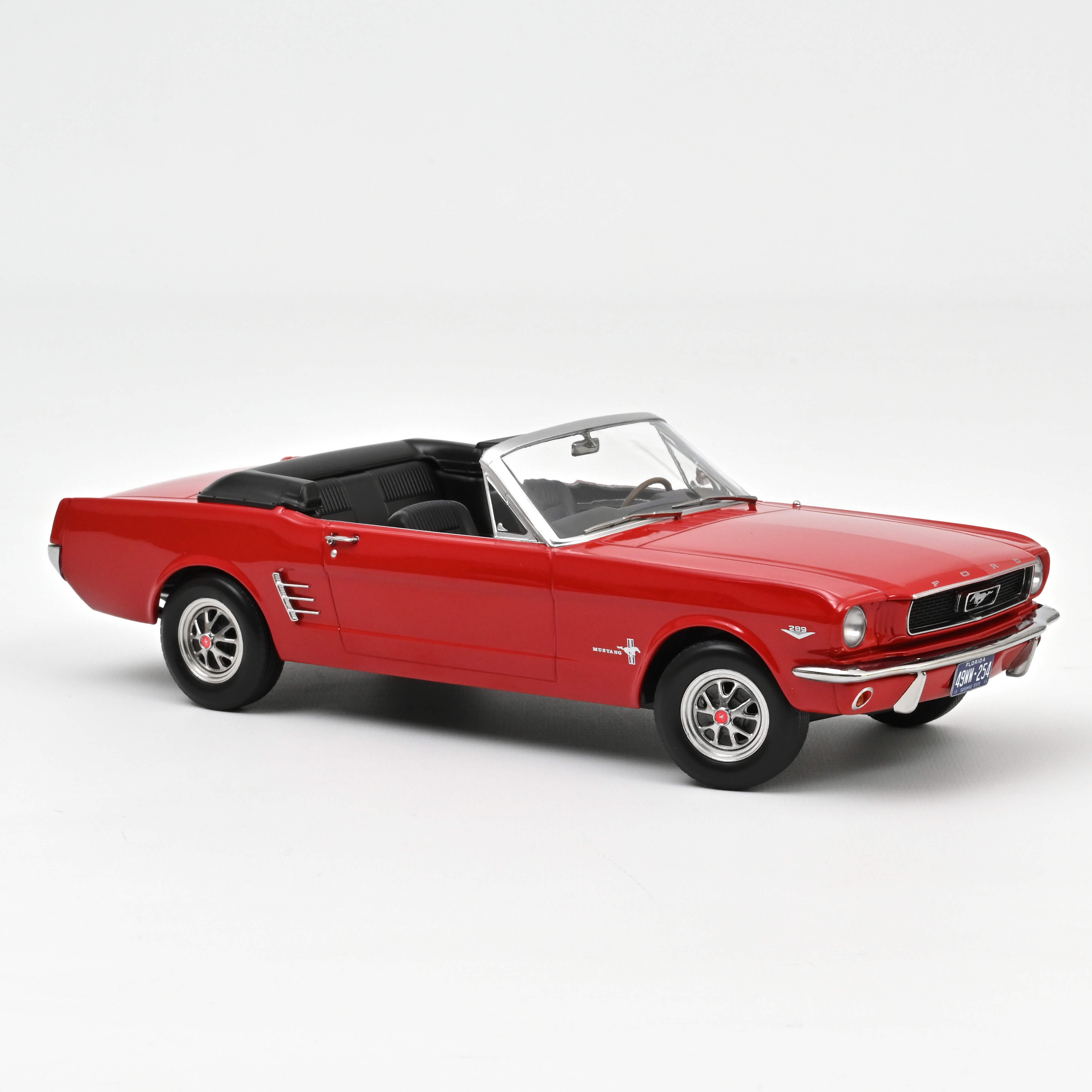 182810 Ford Mustang Convertible rot 1966