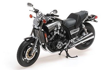 122163704 Yamaha VMAX 1993 schwarz