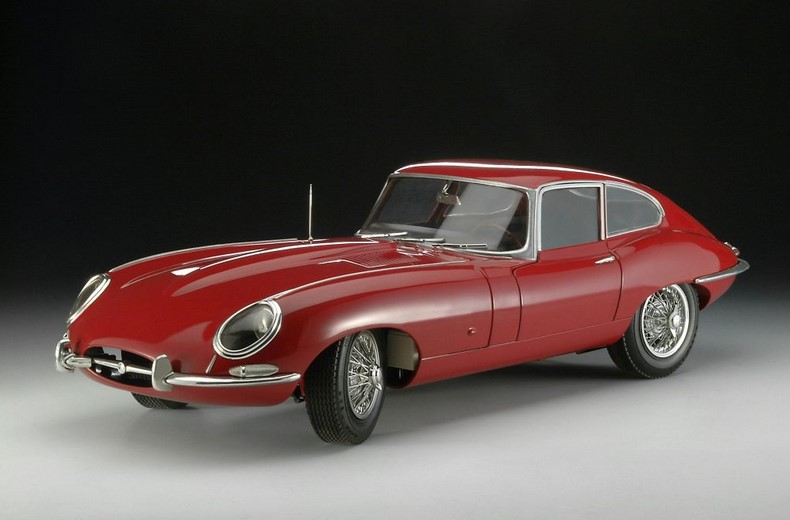 Revell 07717 Jaguar E-Type Coupe