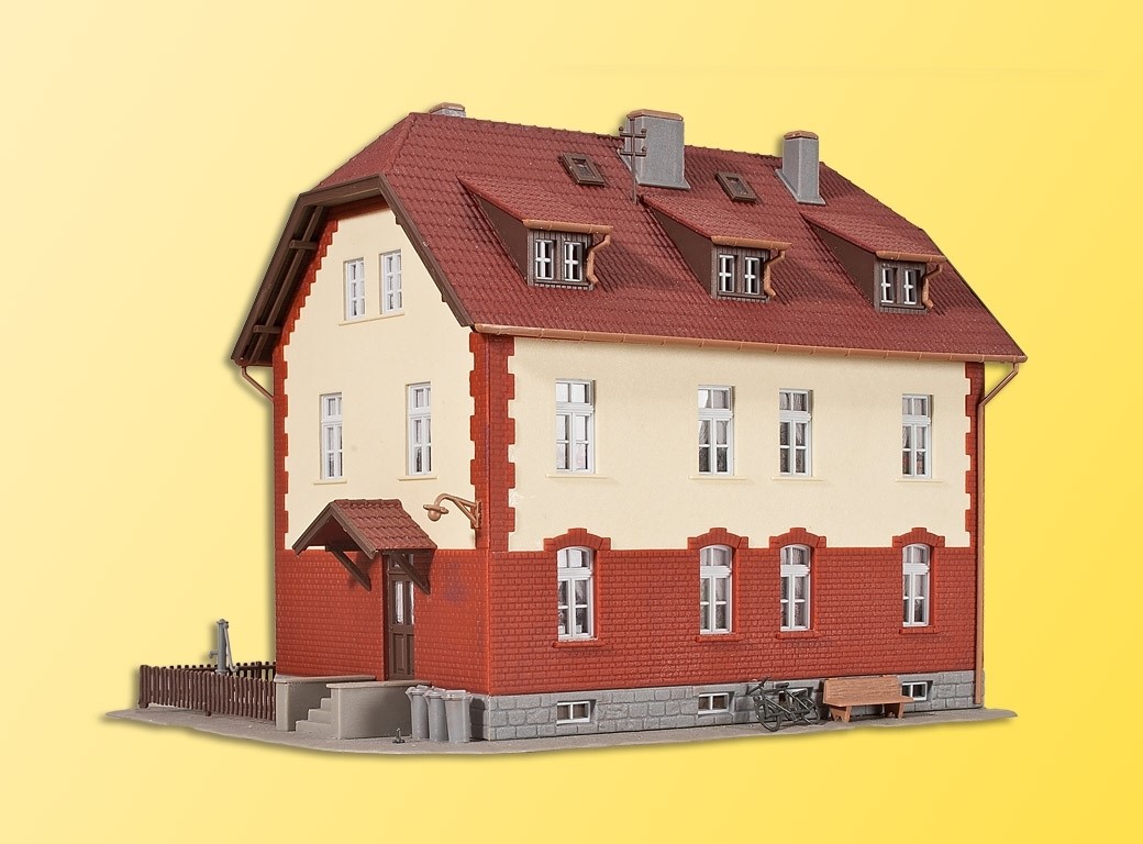 39315 Eisenbahner Wohnhaus mit Nebengebäude
