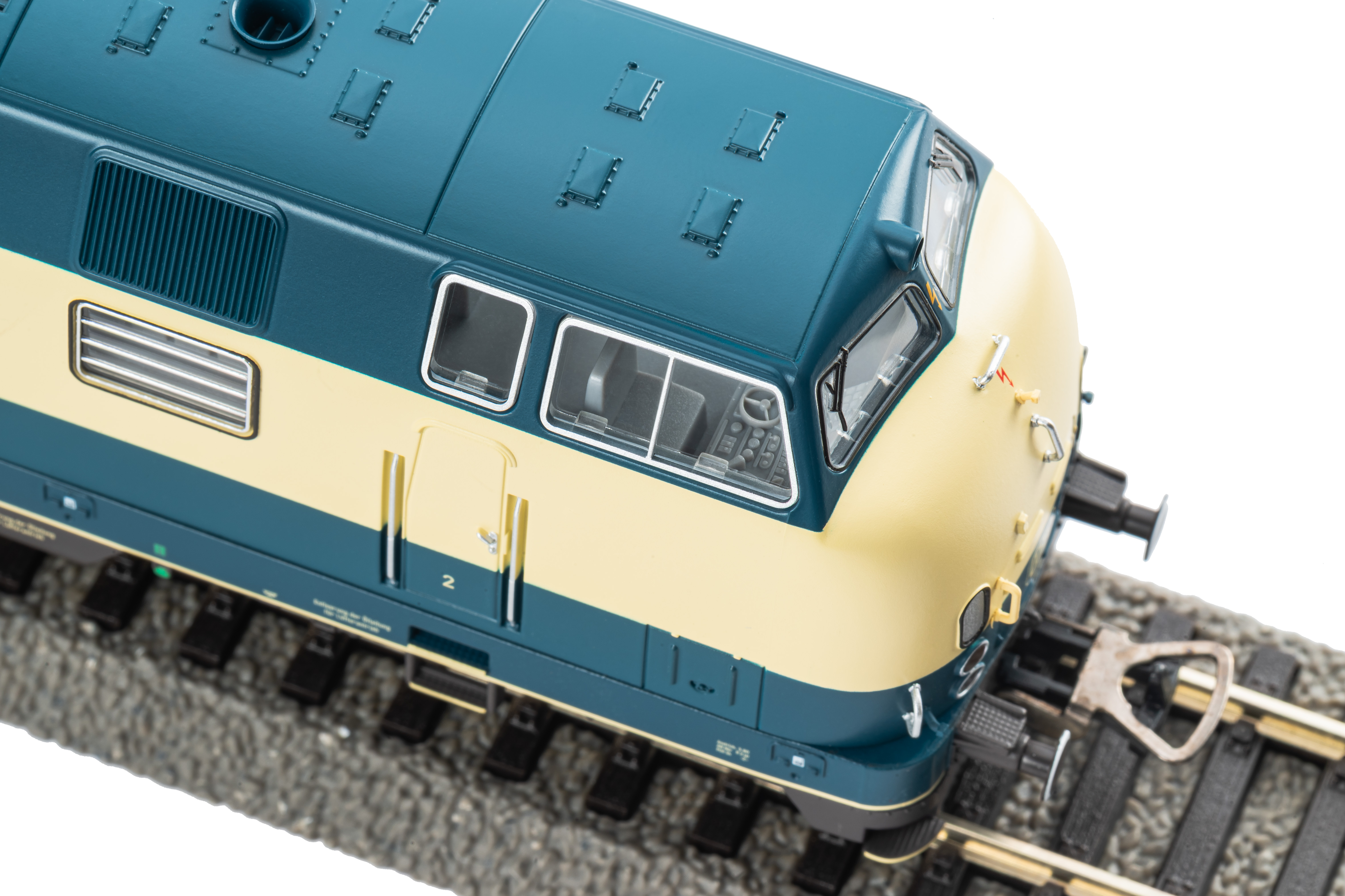 52617 DB Diesellok BR 221 blau/ beige Ep. 4