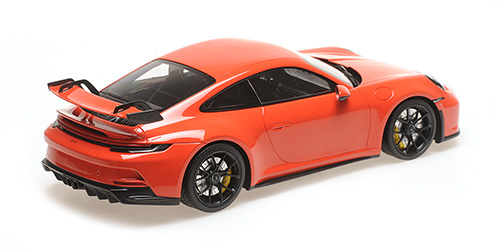 Minichamps 117069000 Porsche 911(992) GT3 2021 - orange