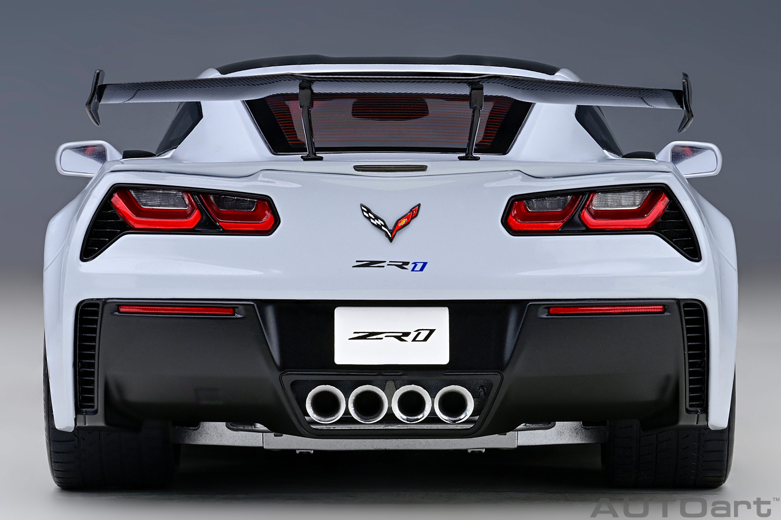 AUTOart 71277 Chevrolet Corvette ZR1 2019 graumetallic