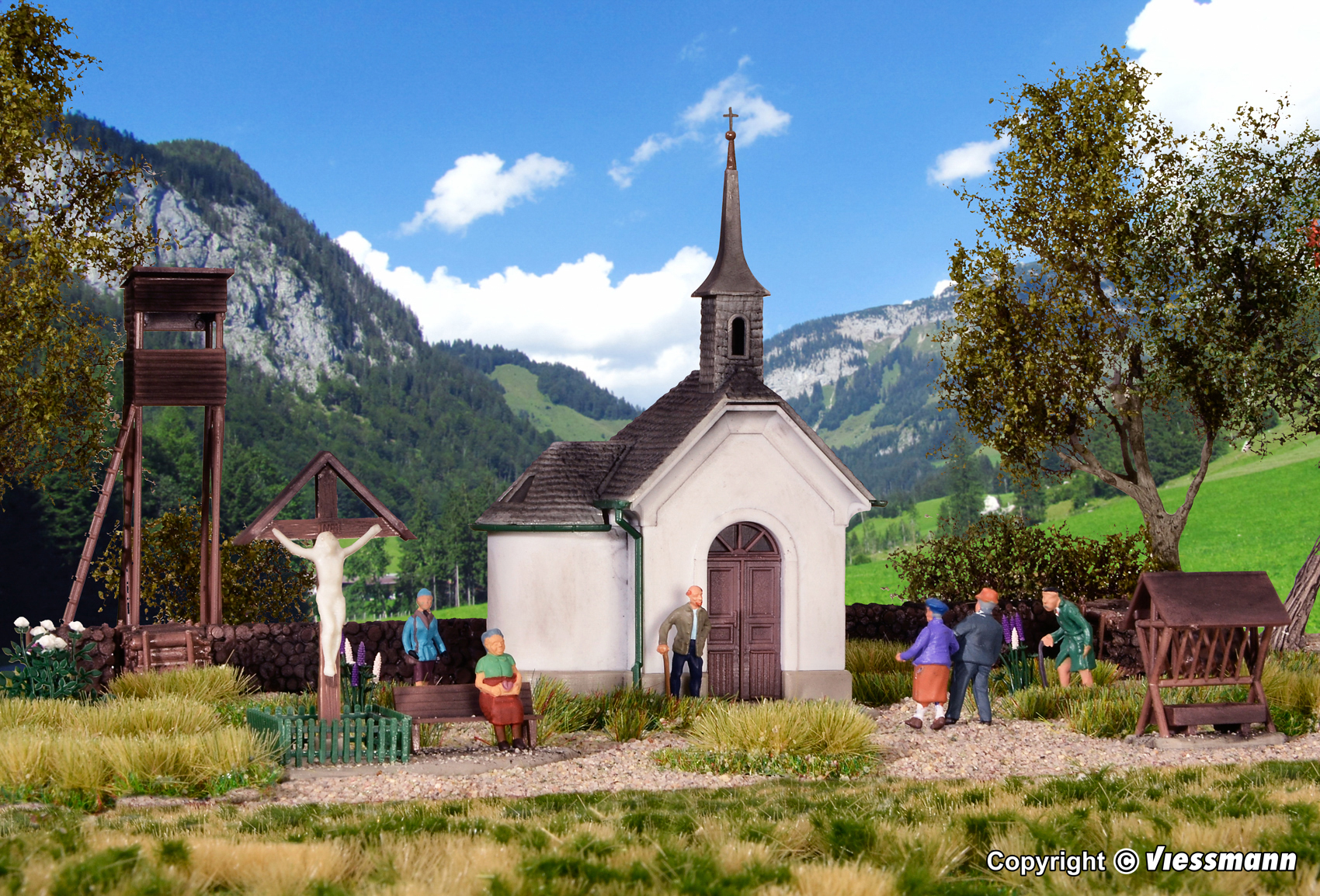 Kibri 39780 Kapelle mit Zubehör in Hirschbichl