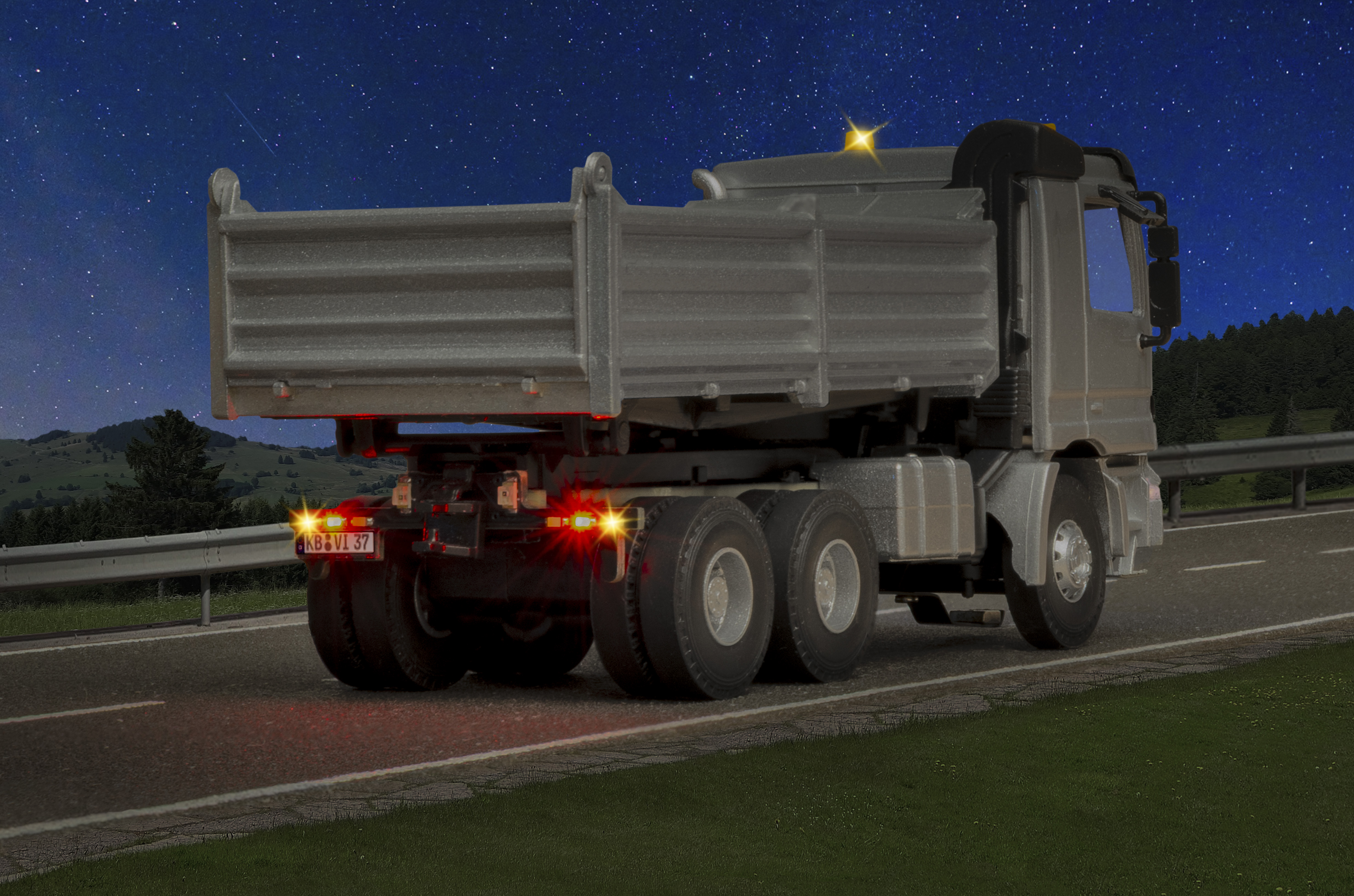 Viessmann 8037 H0 MB ACTROS 3-achs Muldenkipper