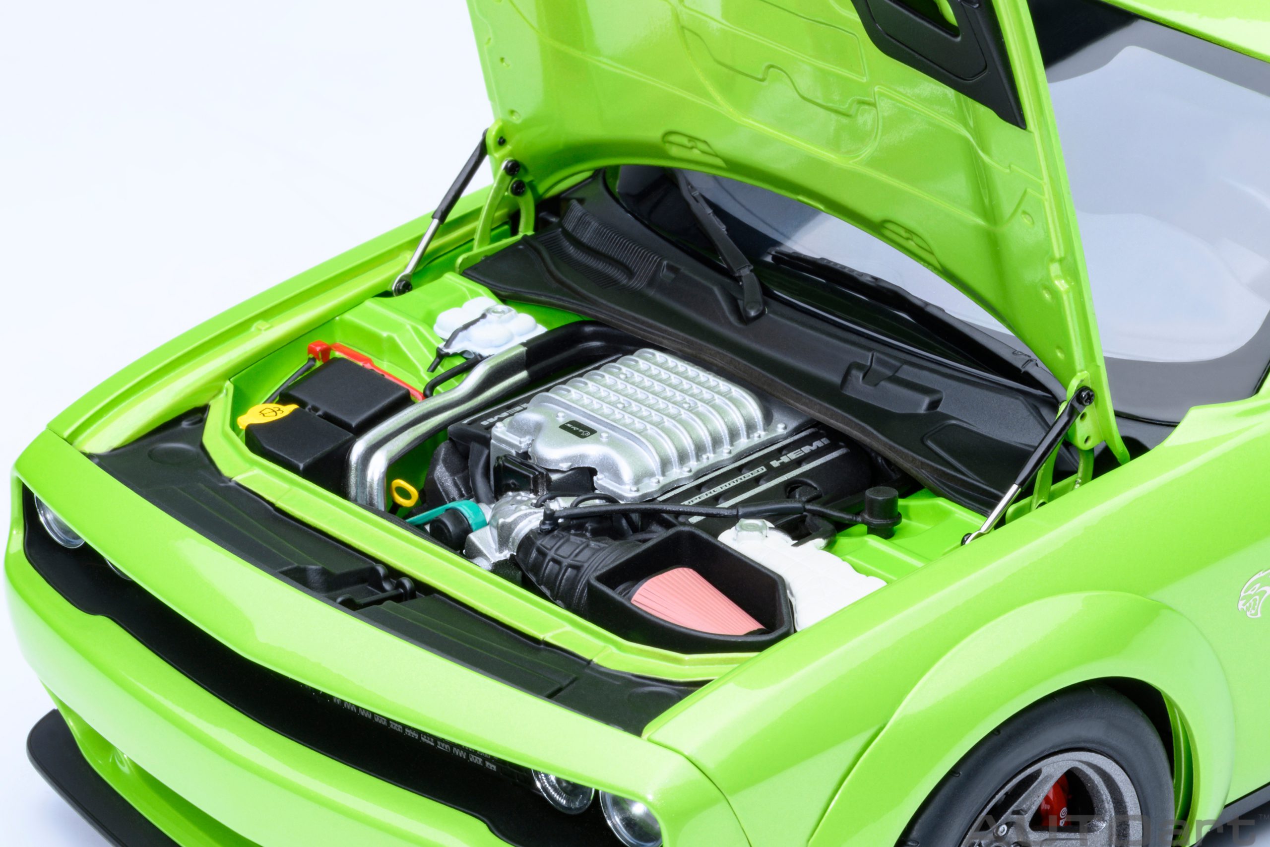AUTOart 71769 Dodge Challange SRT Super Stock - green