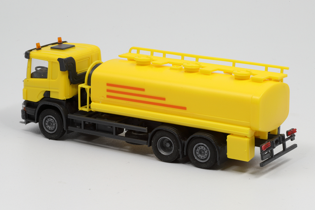 OLM Design OLM-340 Scania P Tank-Lkw (3a) gelb