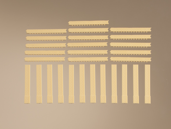 80411 Säulen kurz und Ziegelfriese gelb
