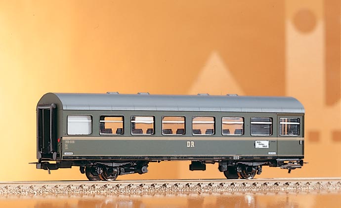 53081 DR Personenwagen 2.Kl. Ep.3