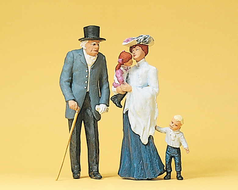 Preiser 45066 Alter Herr, Dame mit Kindern