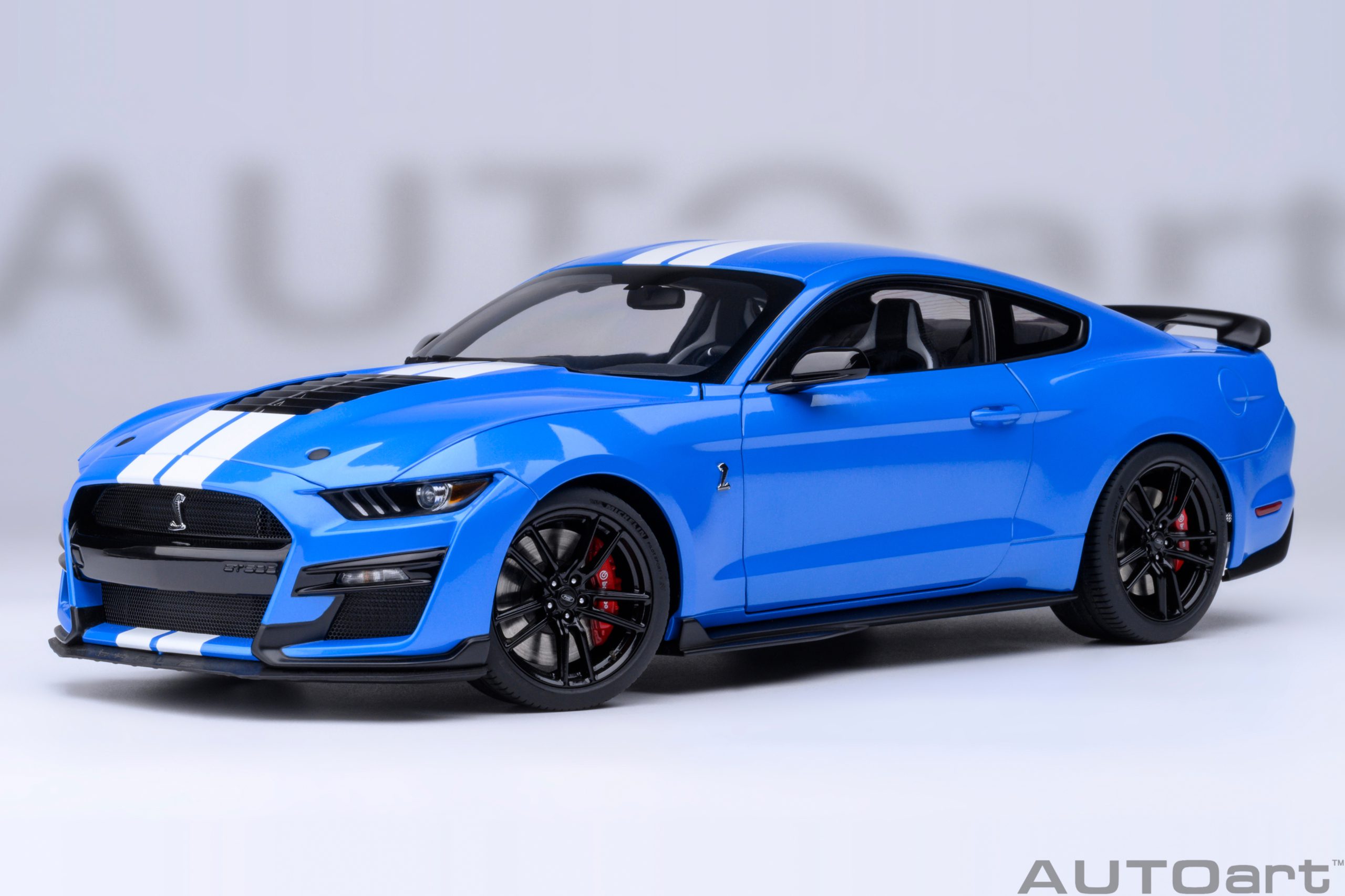 73094 Ford Mustang Shelby GT500 - blue
