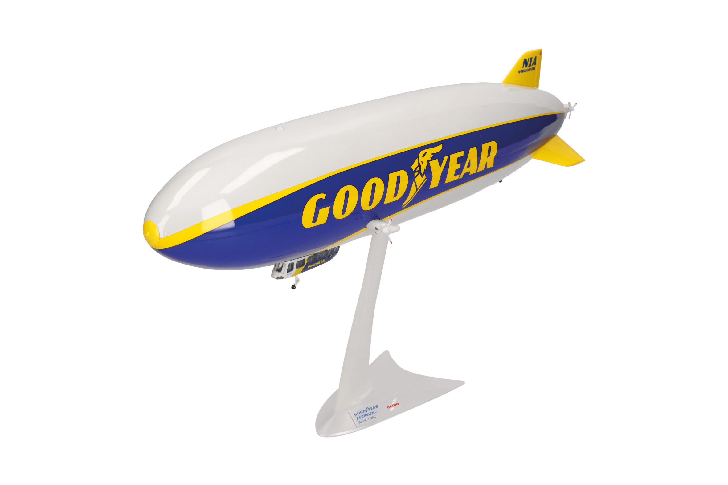 573634 Goodyear Zeppelin NT