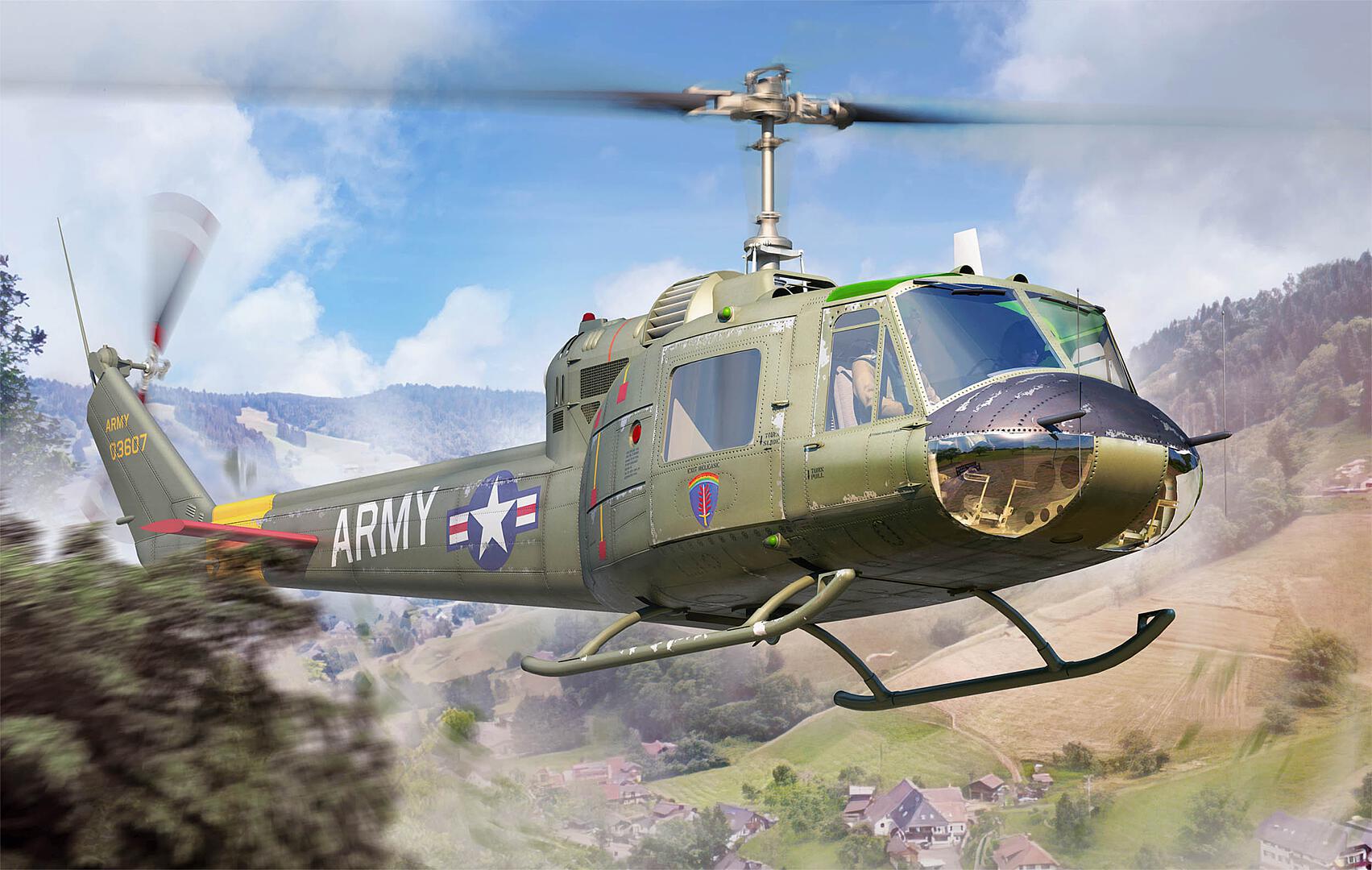 755111 UH-1B Huey