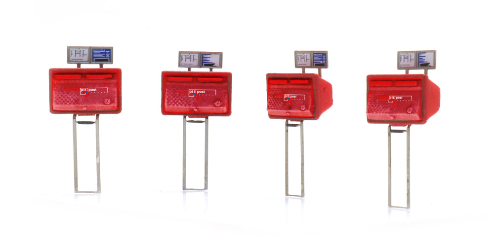 387.476 Briefkasten rot (4x)