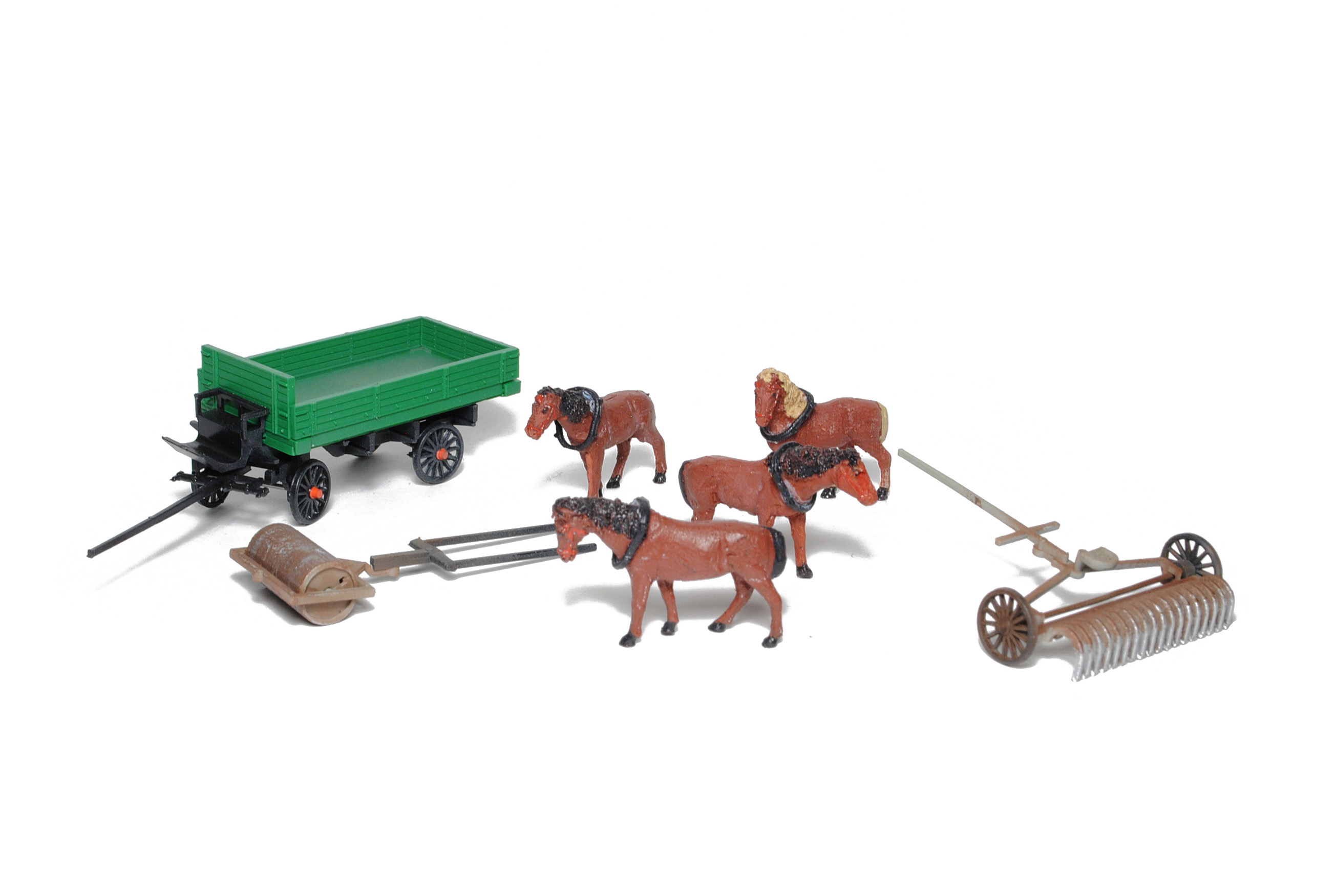 494 Bauernhof-set mit Pferden