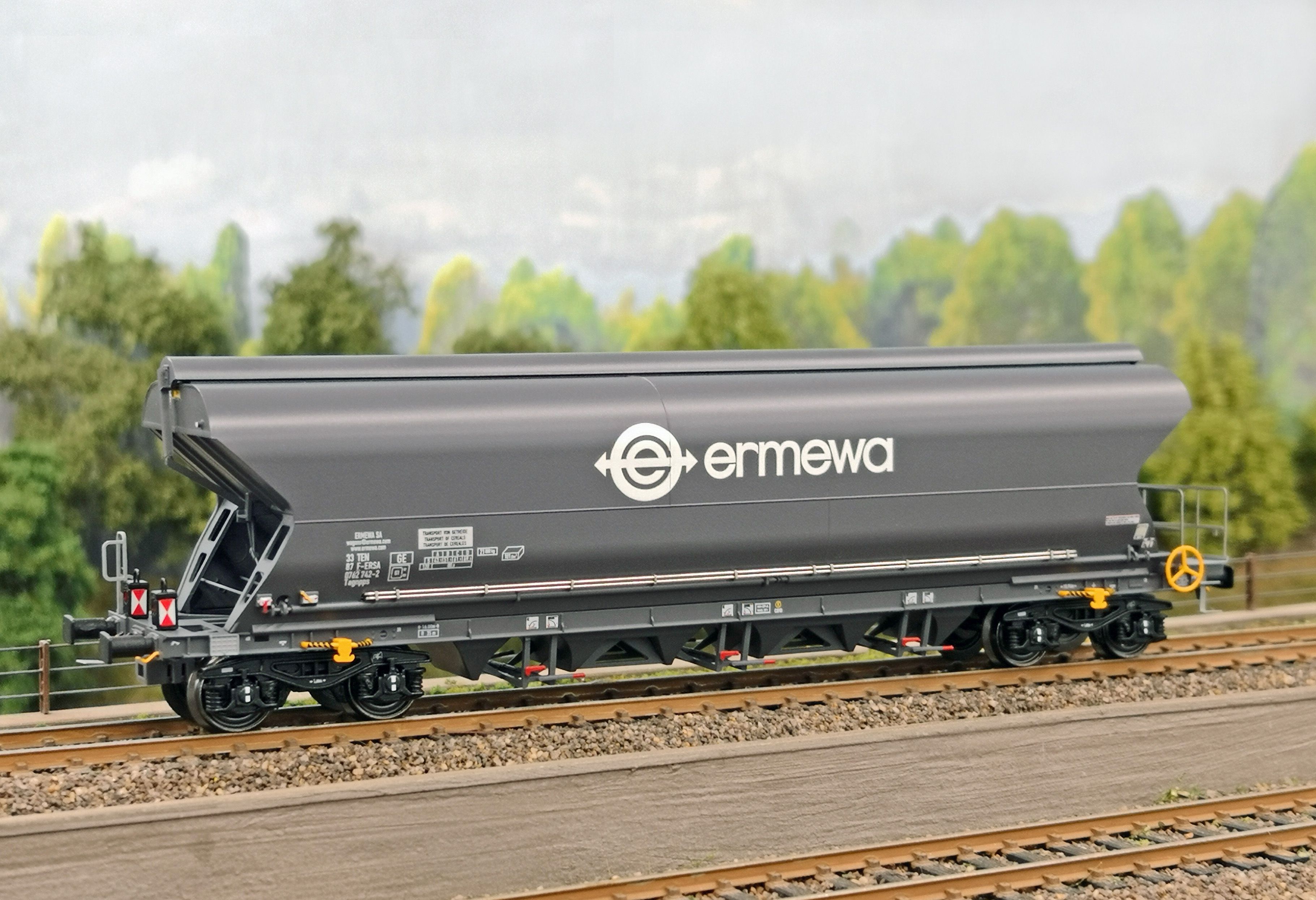 NME 514691 ERMEWA Getreidewagen Tagnpps 101m³ Ep.6