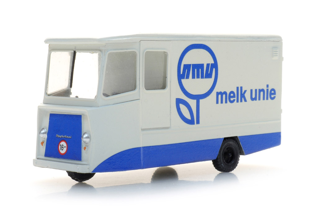 Artitec 387.331 Spijkstaal Milchwagen Melkunie (alt)