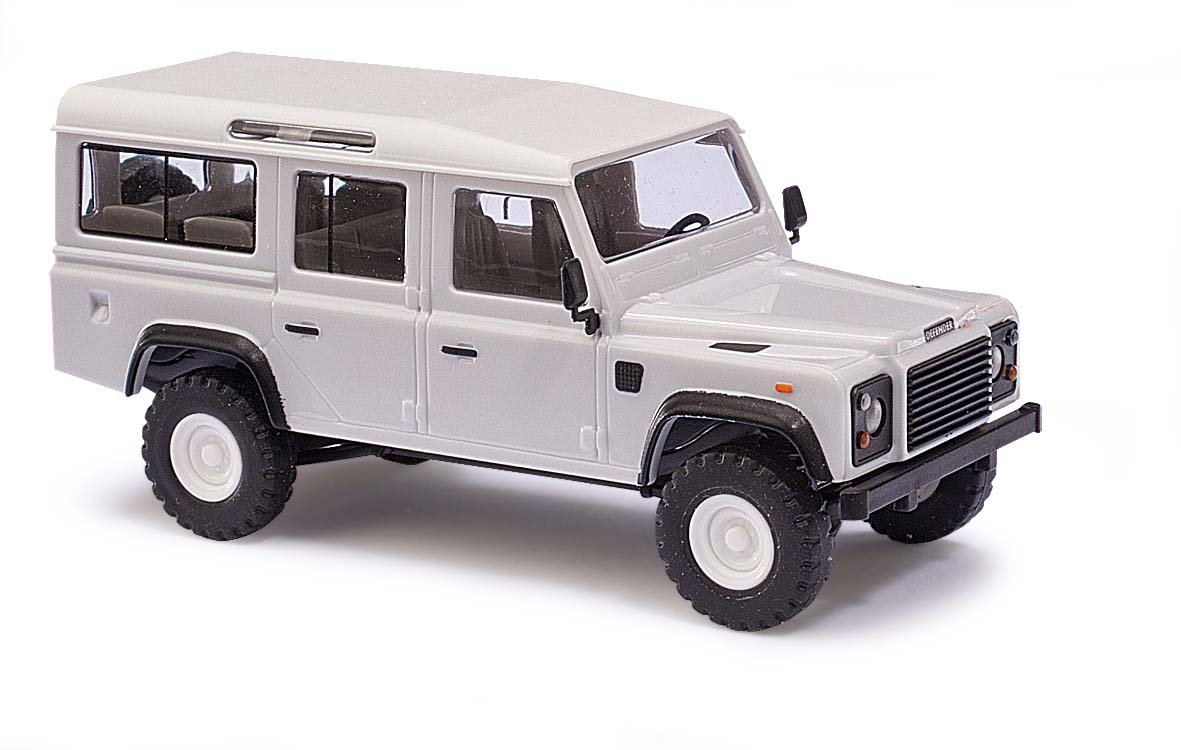 Busch Autos 50300 Land Rover Defender 110, weiß