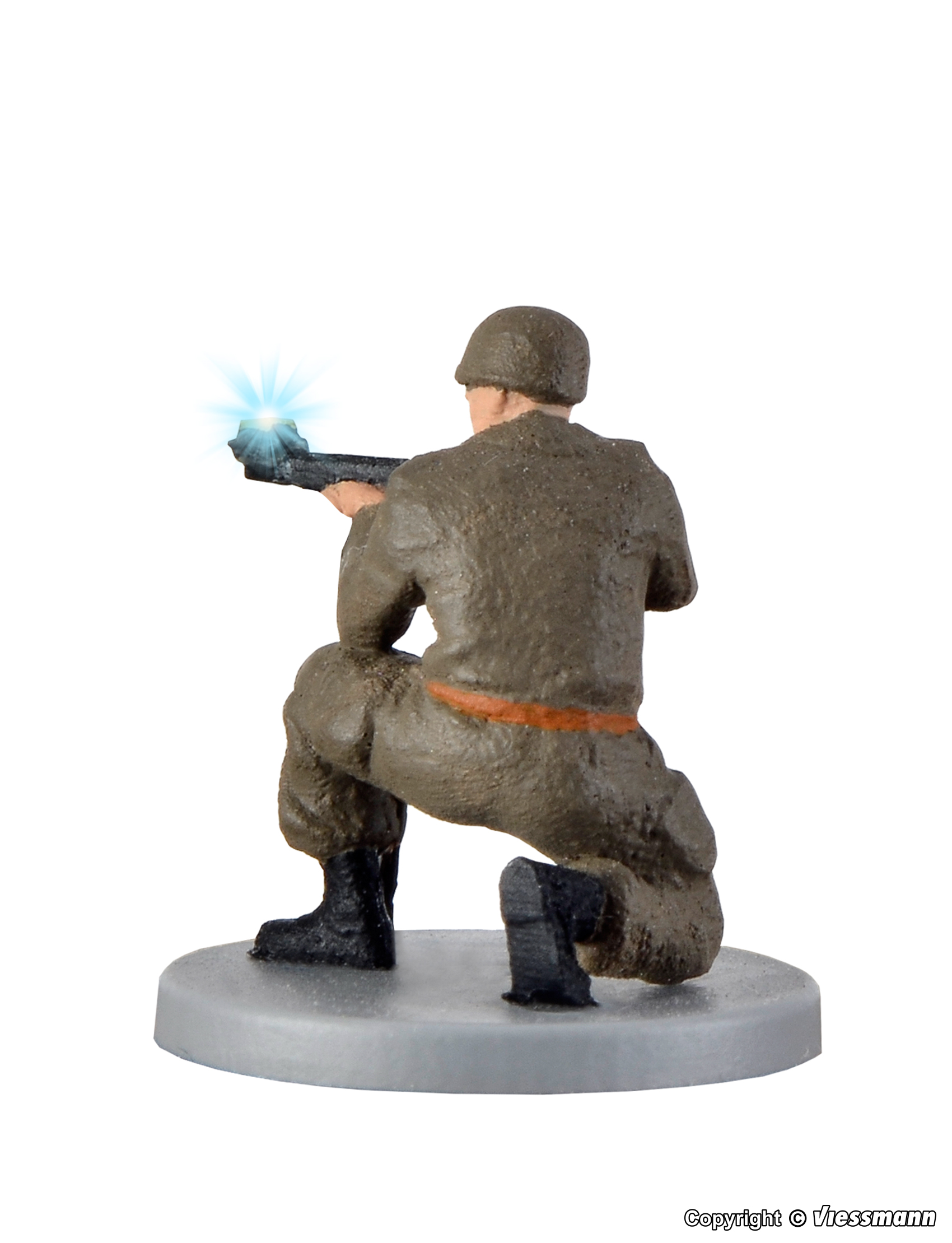 1531 Soldat kniend mit Gewehr + Mündungsfeuer