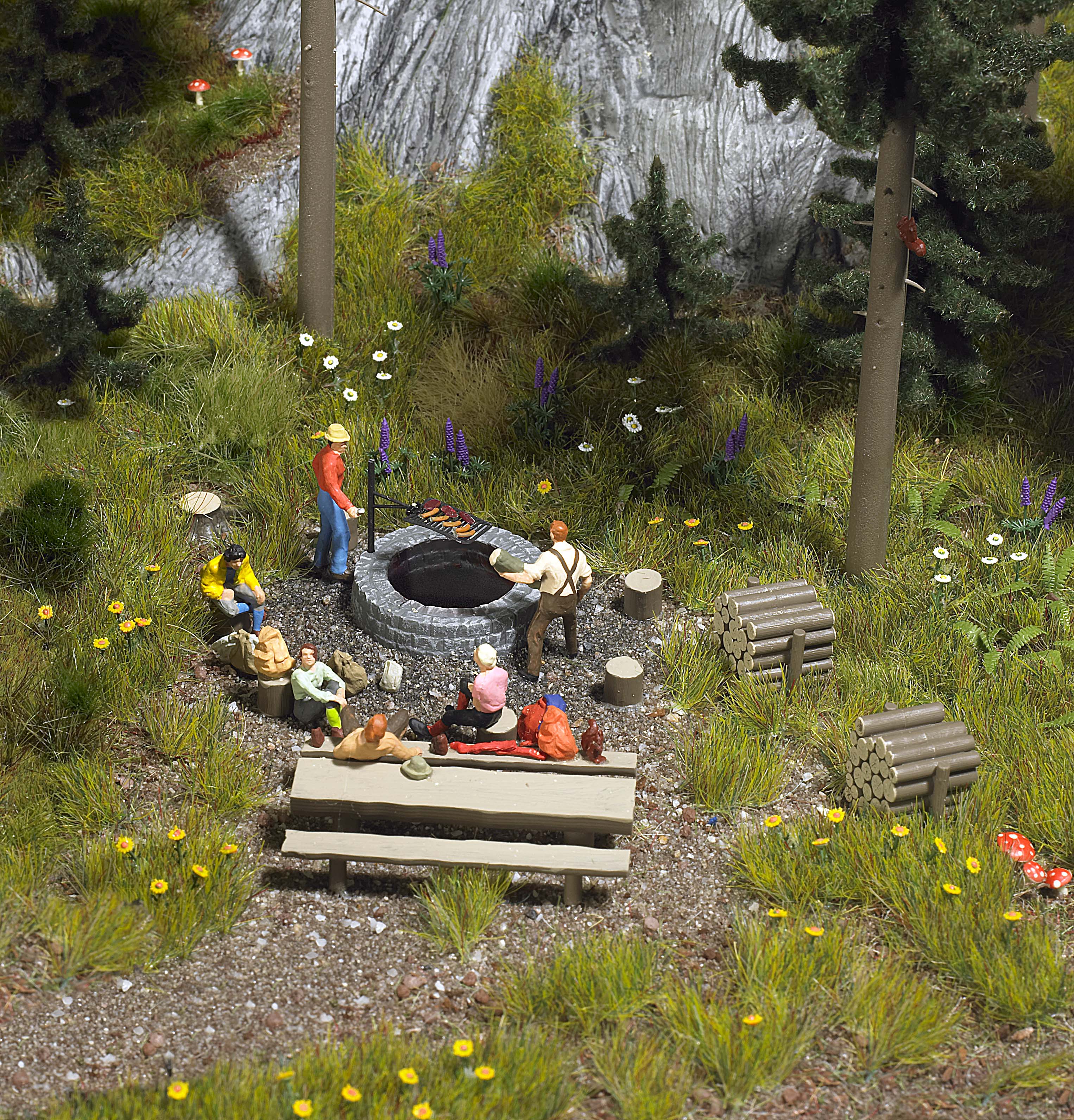 7781 Waldgrillplatz