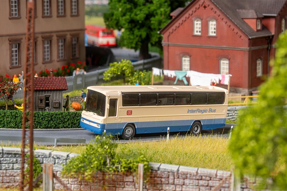 161424 MB O 303 InterRegio Bus (WIKING)