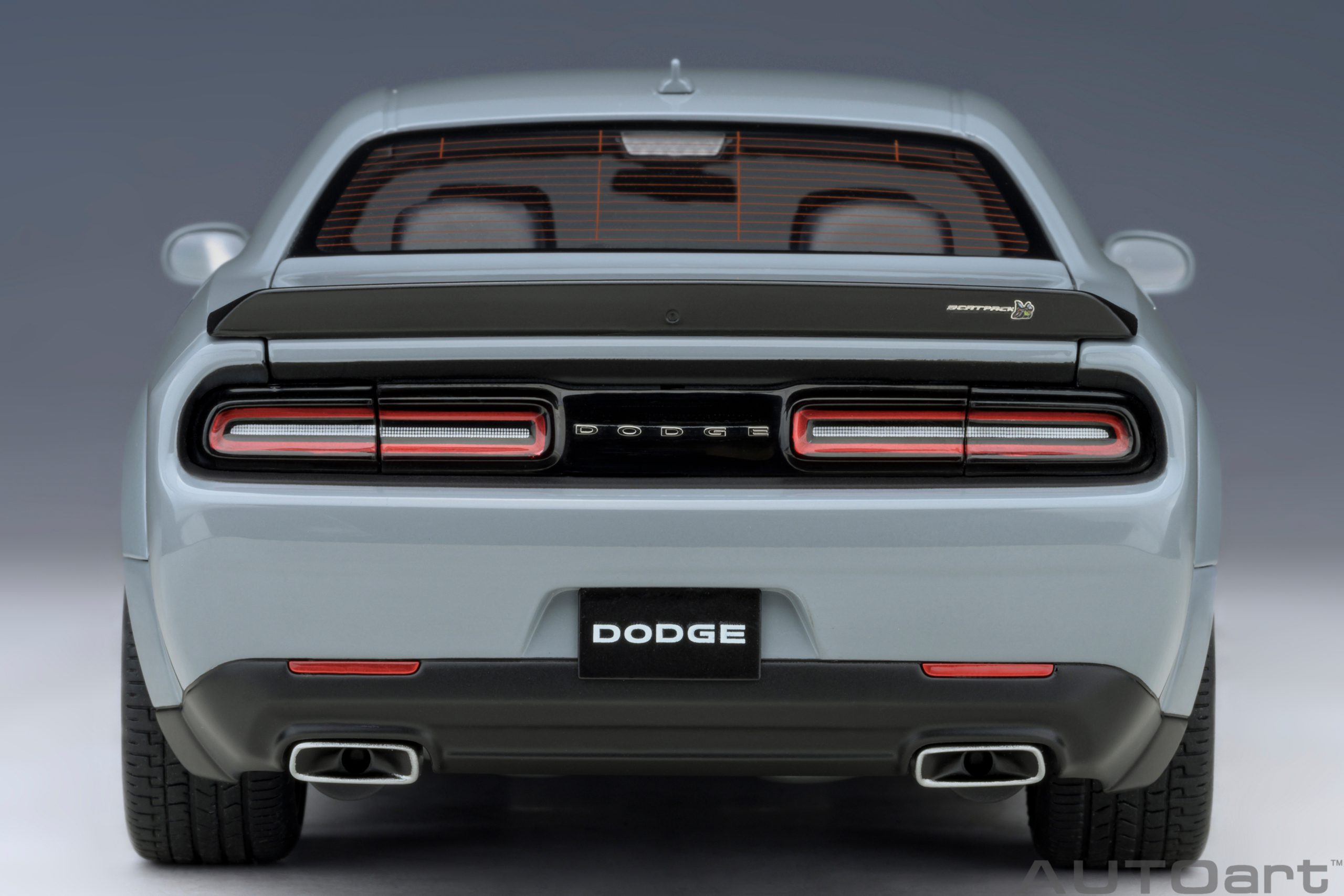 AUTOart 71774 Dodge Challenger R/T Scat Pack Widebody