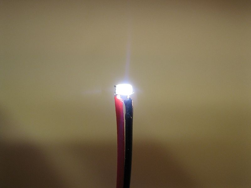 50028 LED SMD 0603 mit Kabel kaltweiß für Car