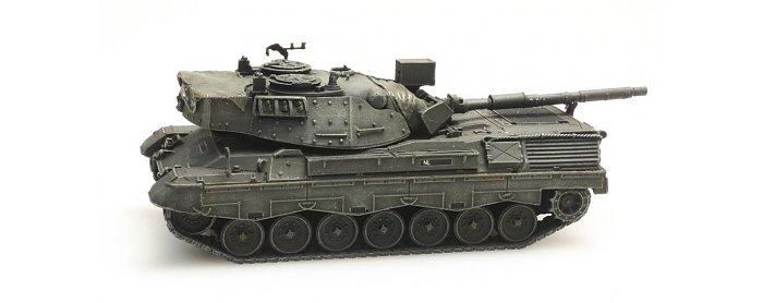 6870054 NL Leopard 1 AV als treinlading