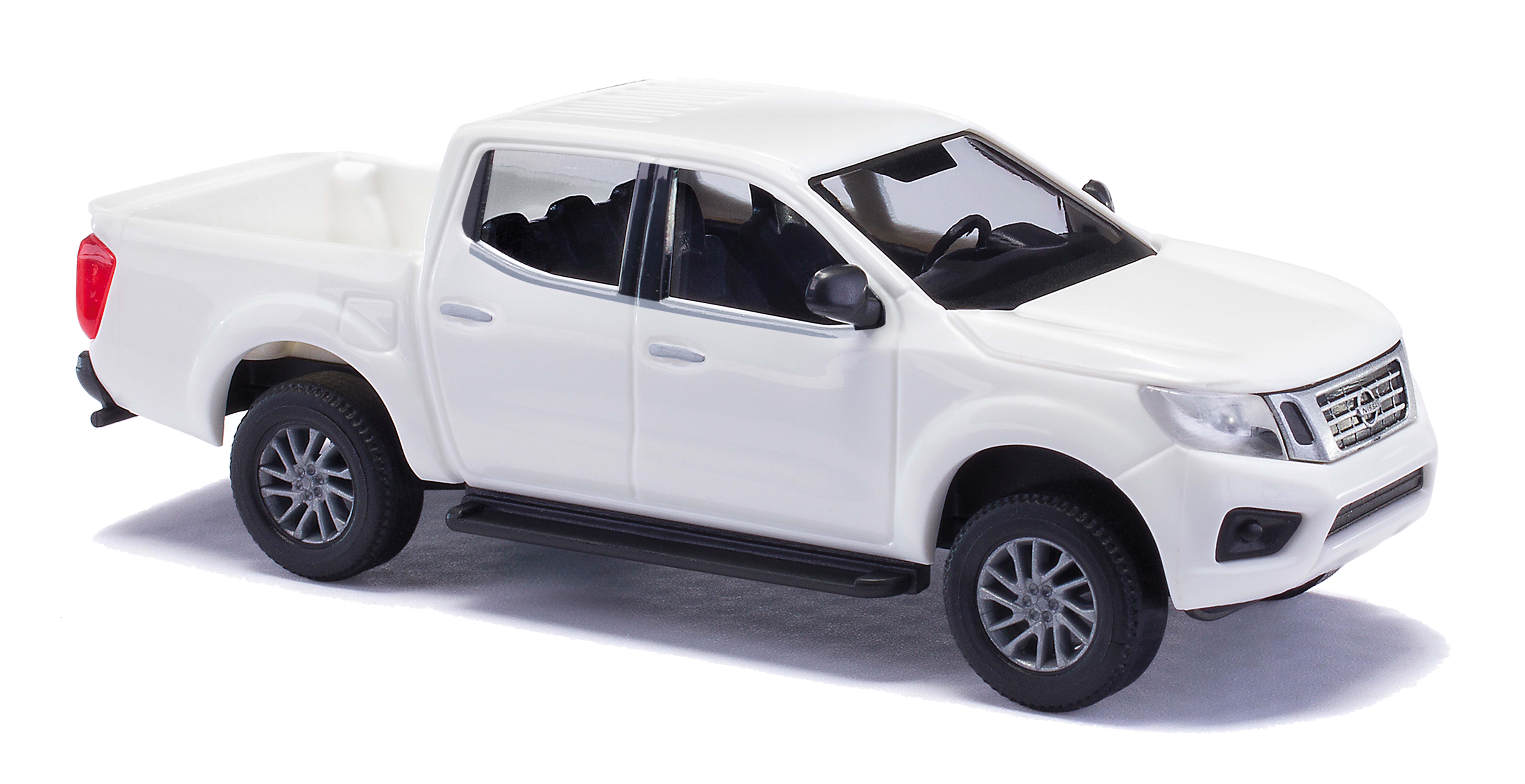 53702 Nissan Navara (D231) weiß