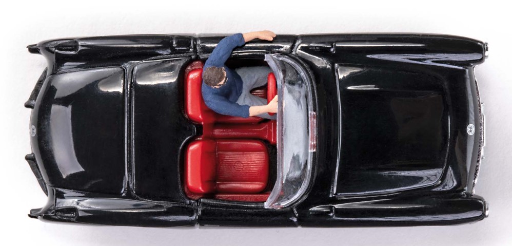 Busch Autos 45435 Chevrolet Corvette Cabrio m.Figuren
