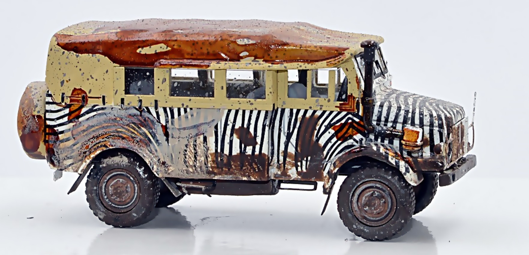 NA99218 Borgward B 2000 Zebra gealt.