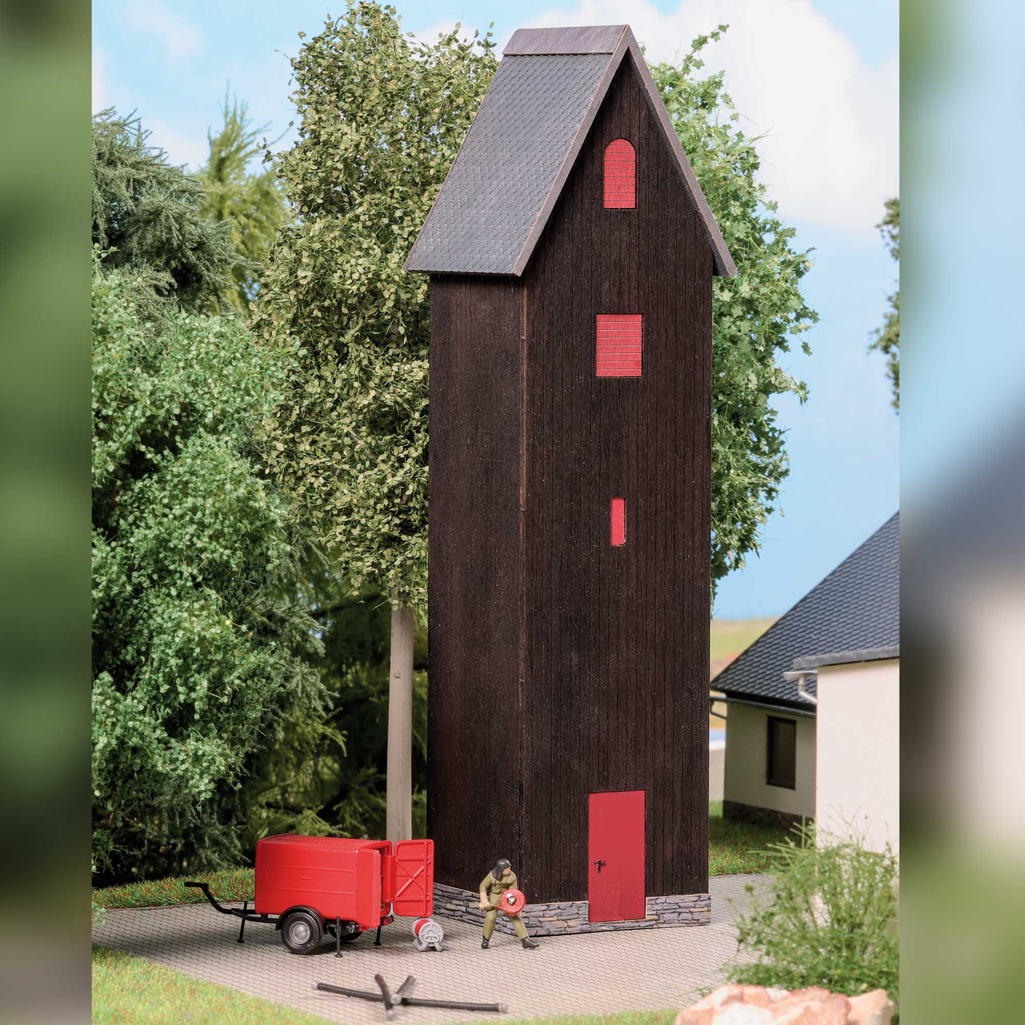 Busch 1741 Schlauchturm H0
